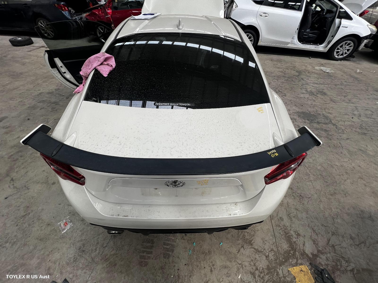 TOYOTA 86, Rear Spoiler, ZN6, 04/12-09/21 160216