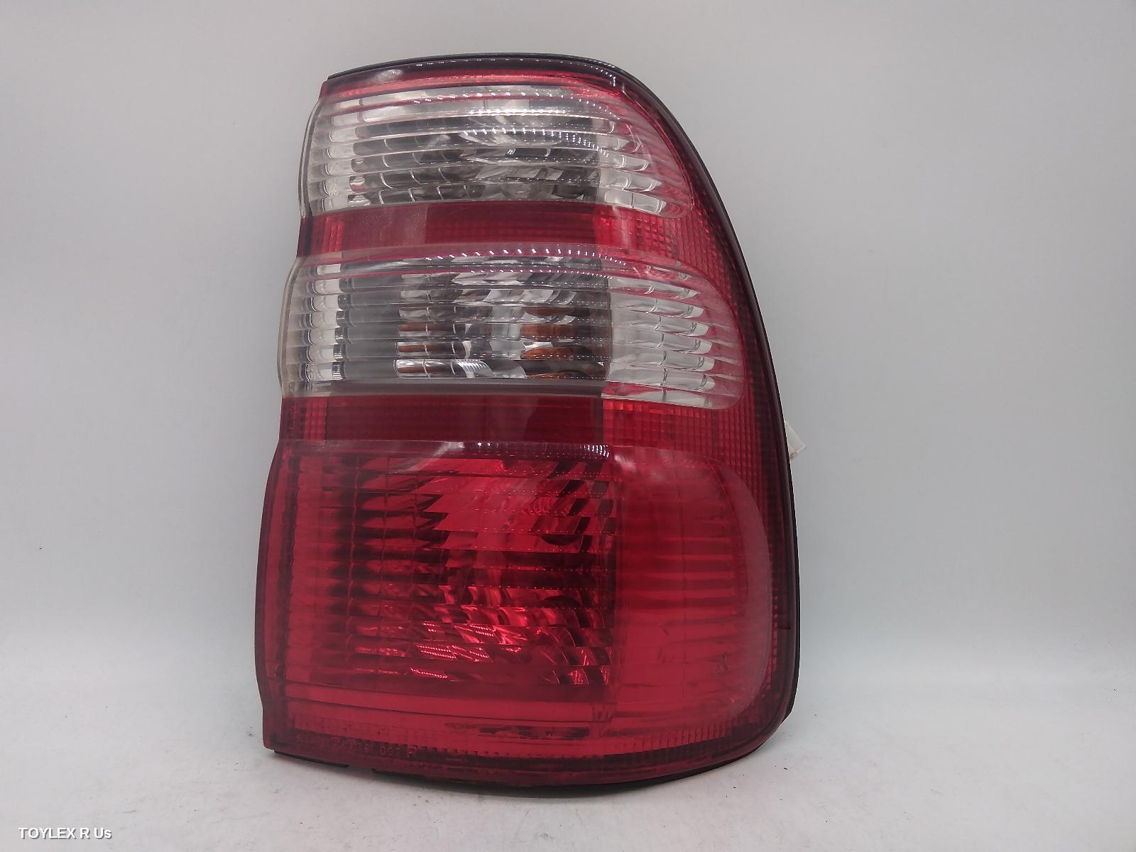 TOYOTA LANDCRUISER, Right Taillight, 100 SERIES, 10/02-06/05 33082