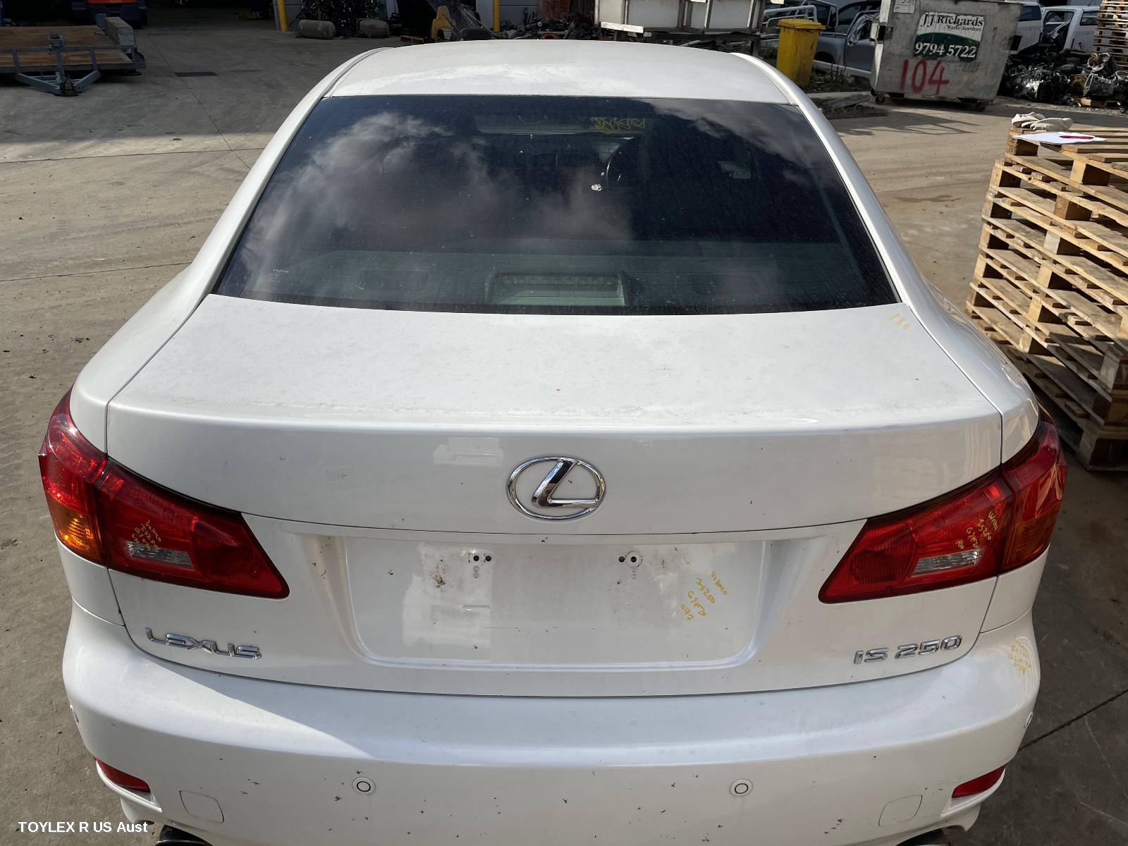 LEXUS IS250/IS250C, Bootlid/Tailgate, BOOTLID, IS250, GSE20R, SEDAN, NON SPOILER, W/ REVERSE CAMERA TYPE, 11/05-09/10 132585